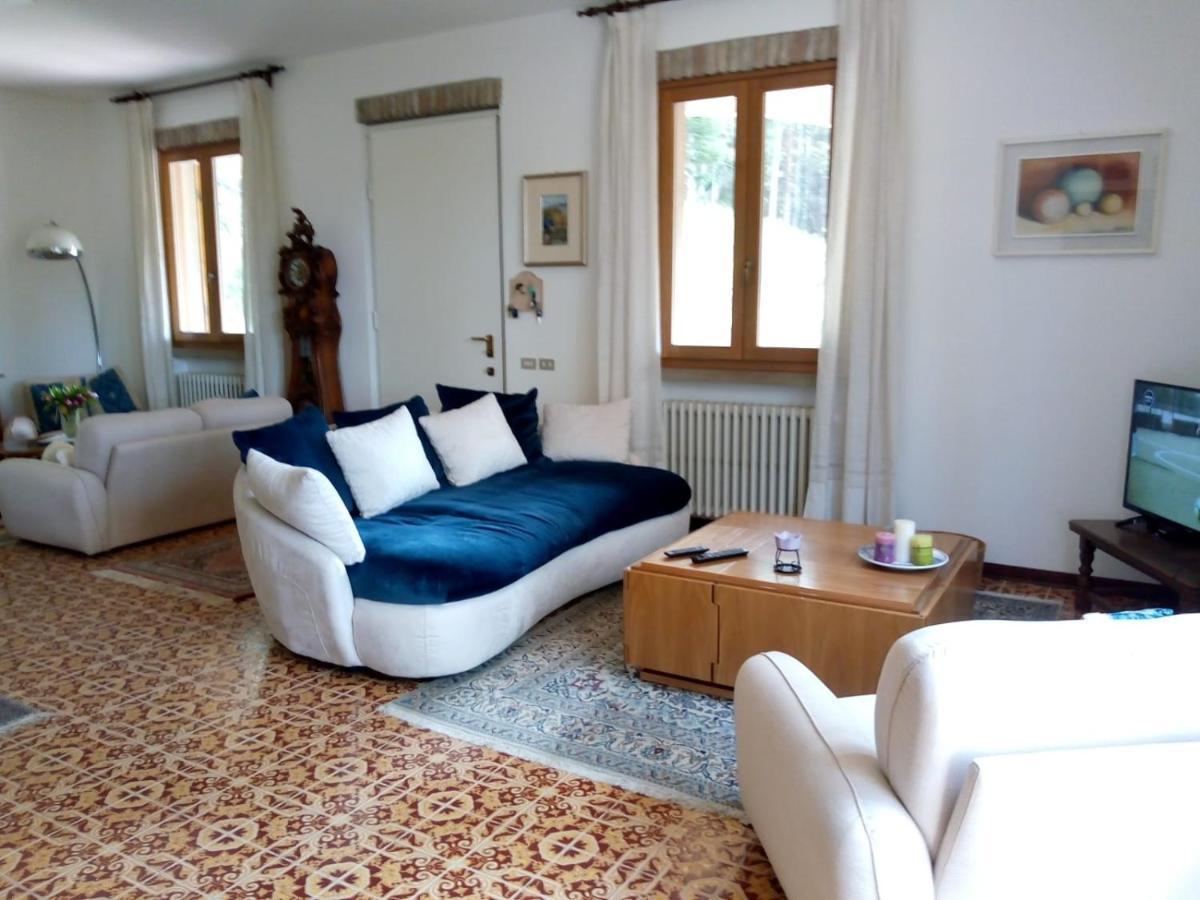 Casale La Pineta Apartment Mombaroccio Exterior photo