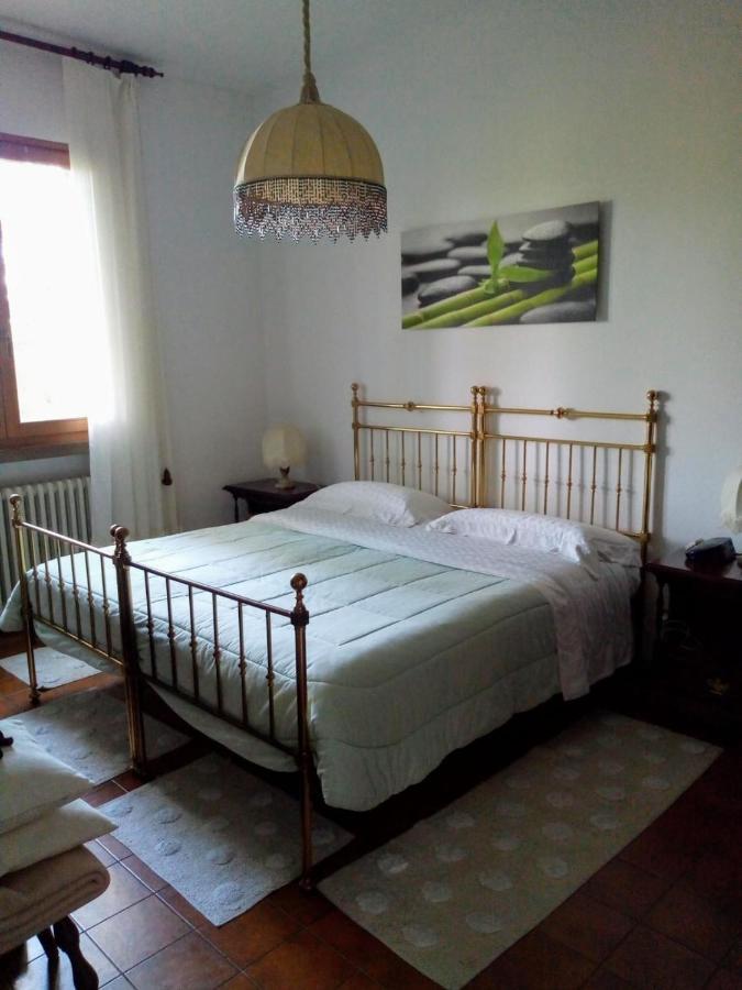 Casale La Pineta Apartment Mombaroccio Exterior photo