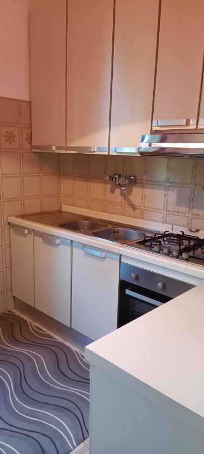 Casale La Pineta Apartment Mombaroccio Exterior photo